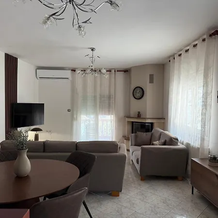 Va House * Skala Marion